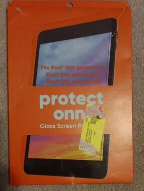 On Running Orange Glass Screen Protector Packaging